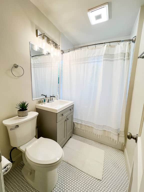 Sweet Homewood Alabama! 2 Bed Townhome near SOHO